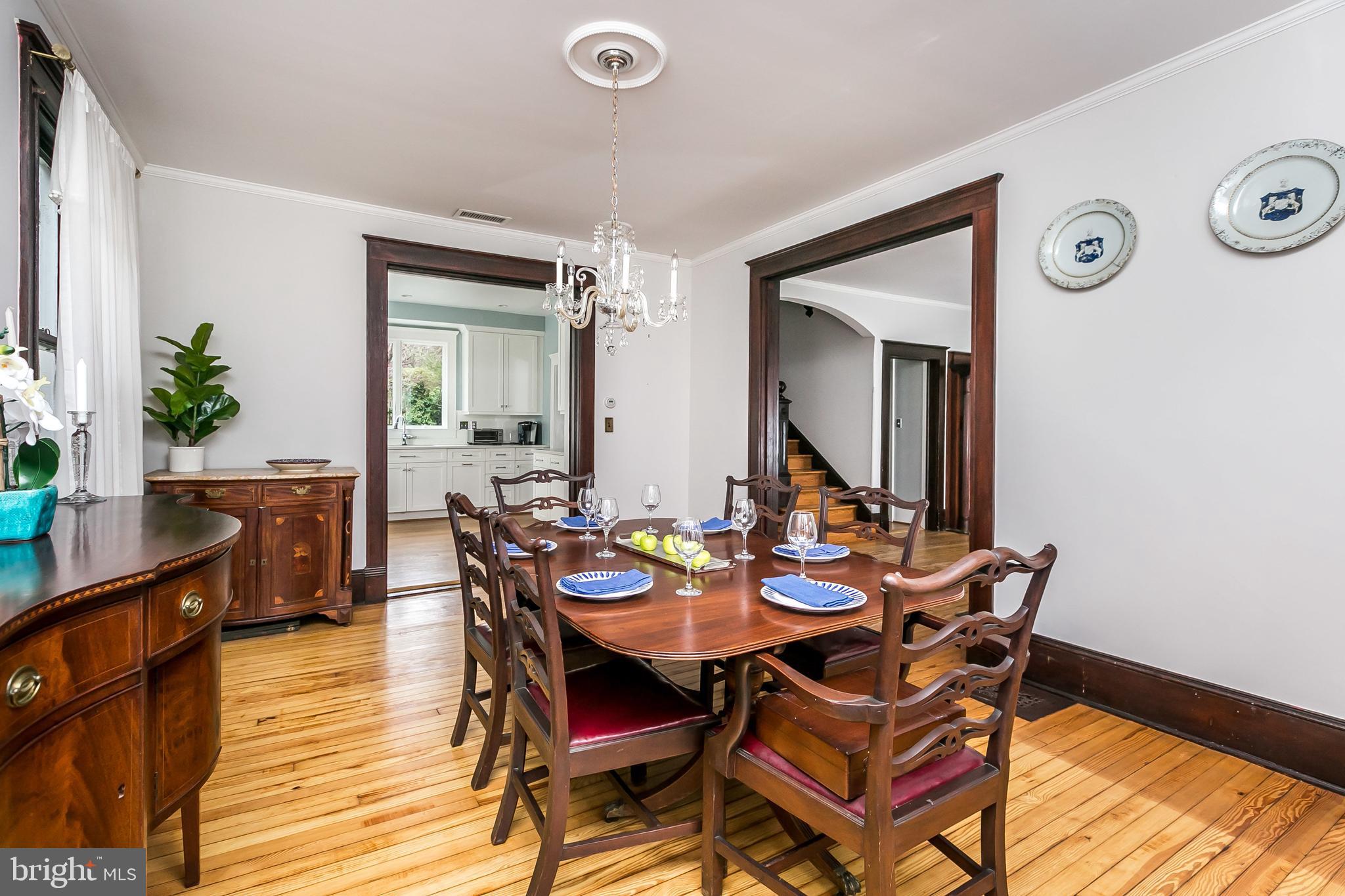 110 Hawthorn Road Baltimore, MD 21210 - Photo 8 of 61