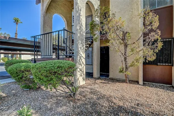 $1,300 | 3240 Cameron Street, Unit A, Las Vegas, NV 89102