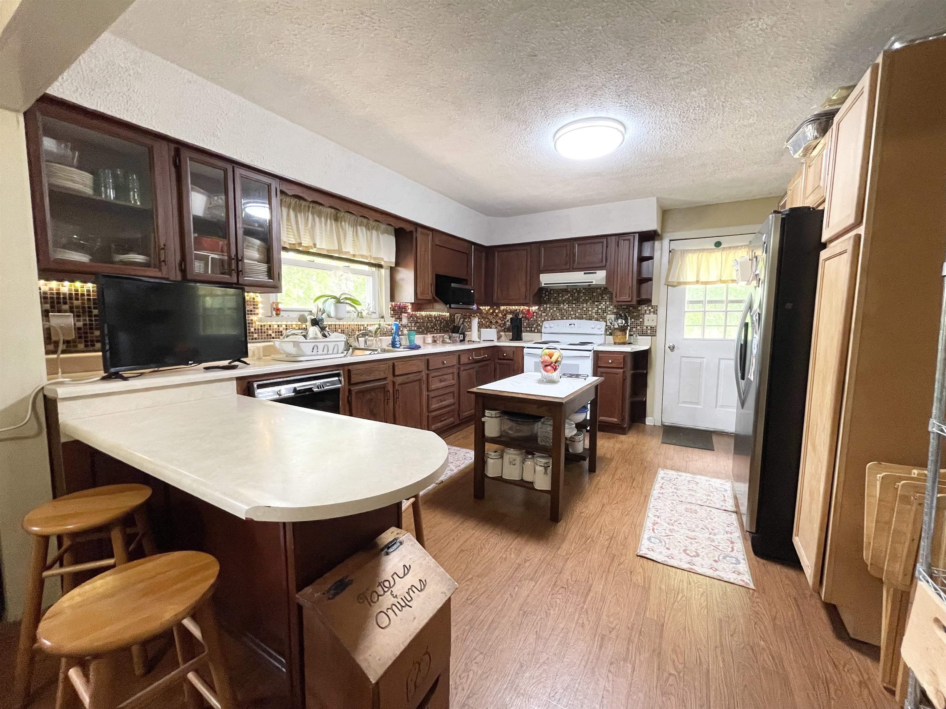 789 Cherokee Road Russell, KY 41169 - Photo 4 of 30