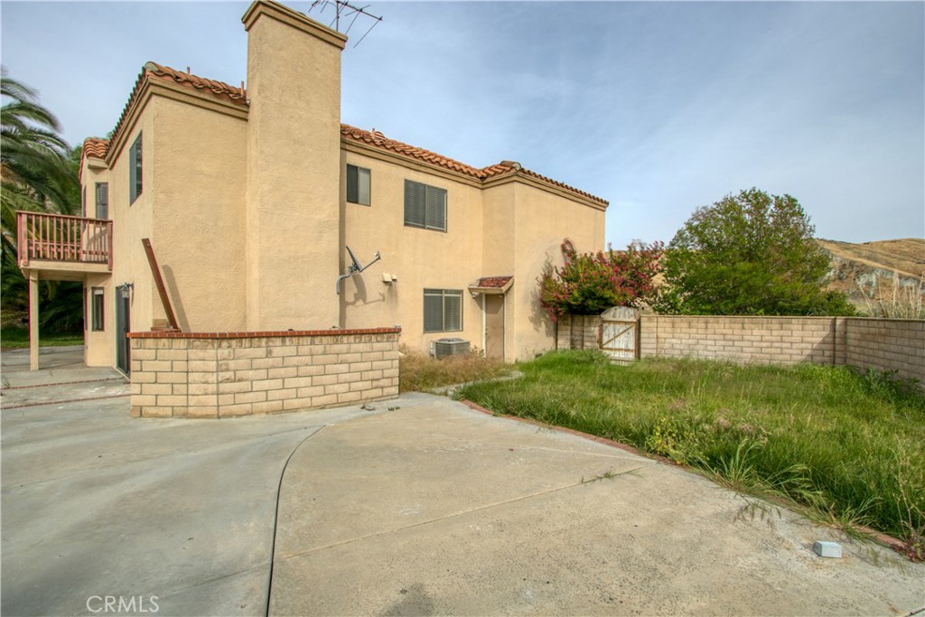 1703 Ridge View Colton, CA 92324 - Photo 35 of 59