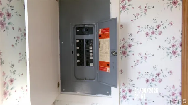 $23,000 | 800 South Richard Street, Marissa, IL 62257