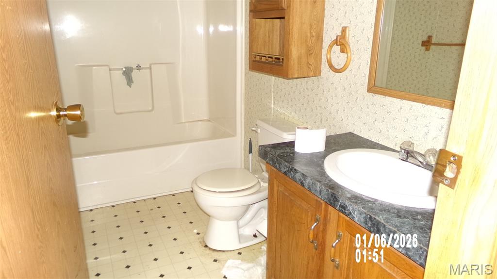 800 South Richard Street Marissa, IL 62257 - Photo 10 of 12