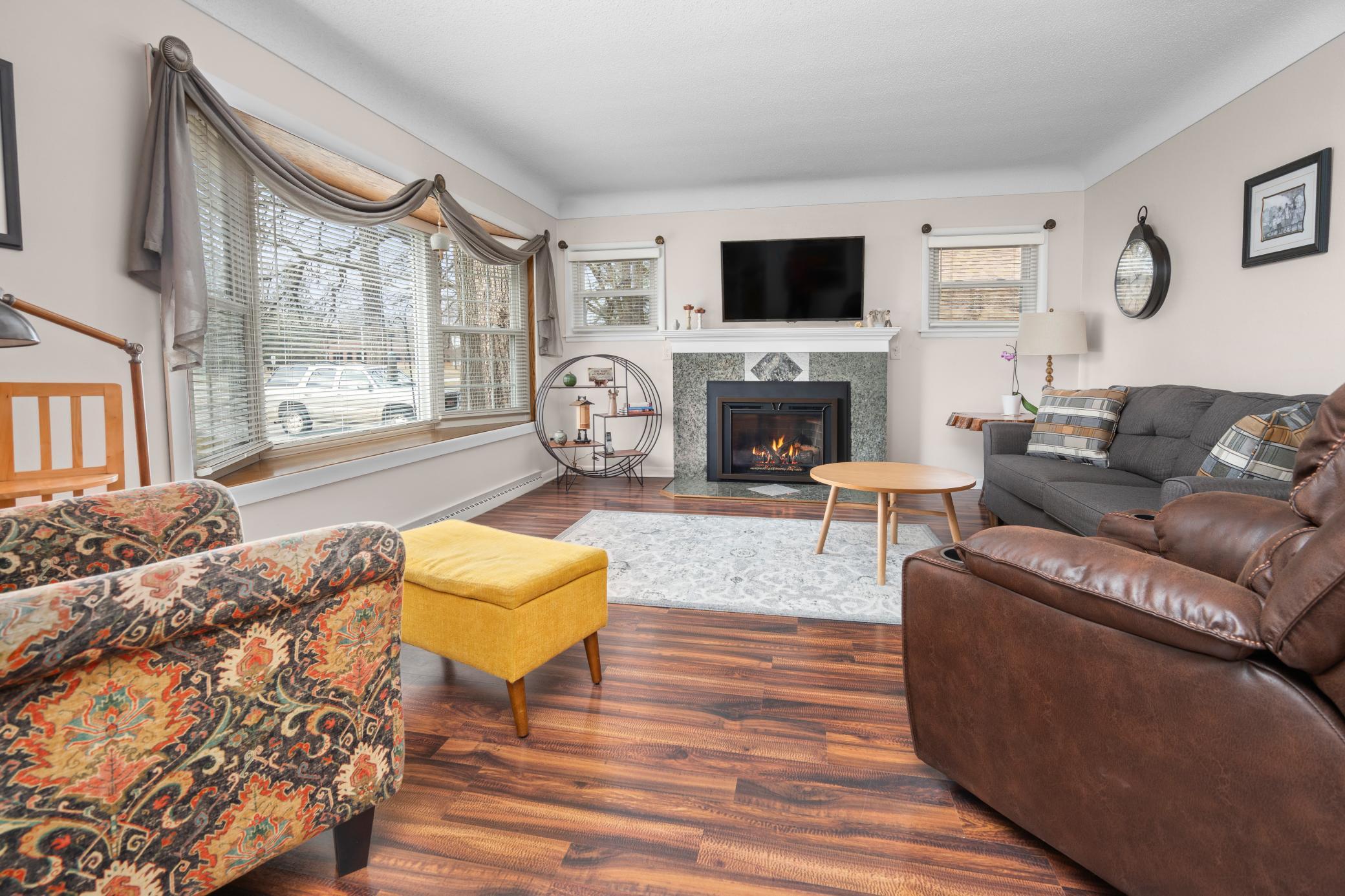 663 Roosevelt Road St. Cloud, MN 56301 - Photo 4 of 32