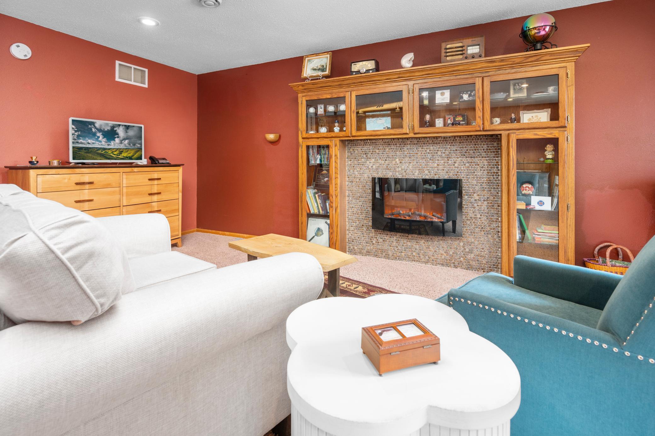 663 Roosevelt Road St. Cloud, MN 56301 - Photo 8 of 32