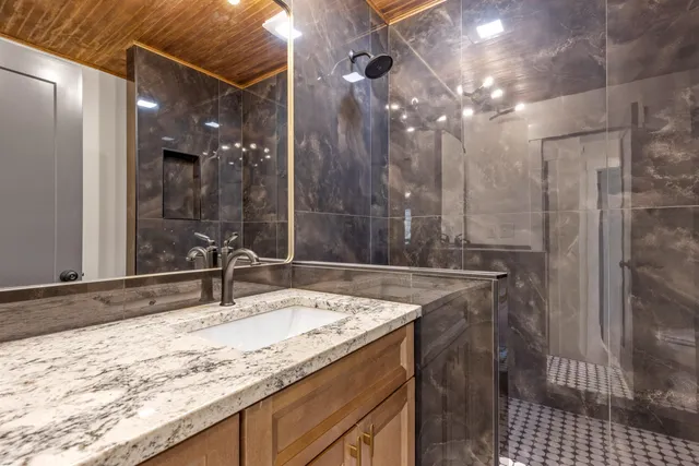 $681,255 | 4613 Anderson Pike, Signal Mountain, TN 37377