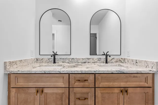 $681,255 | 4613 Anderson Pike, Signal Mountain, TN 37377