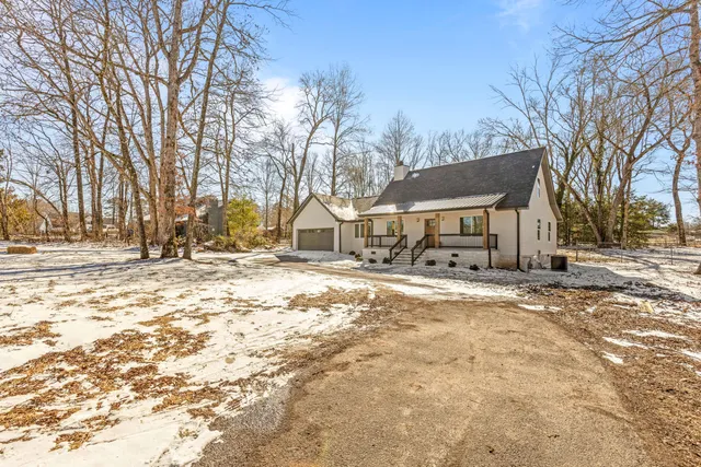 $681,255 | 4613 Anderson Pike, Signal Mountain, TN 37377