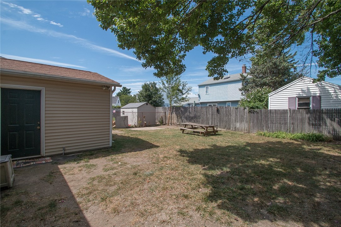14 Nimitz Road East Providence, RI 02916 - Photo 18 of 20 Gallery Image 18