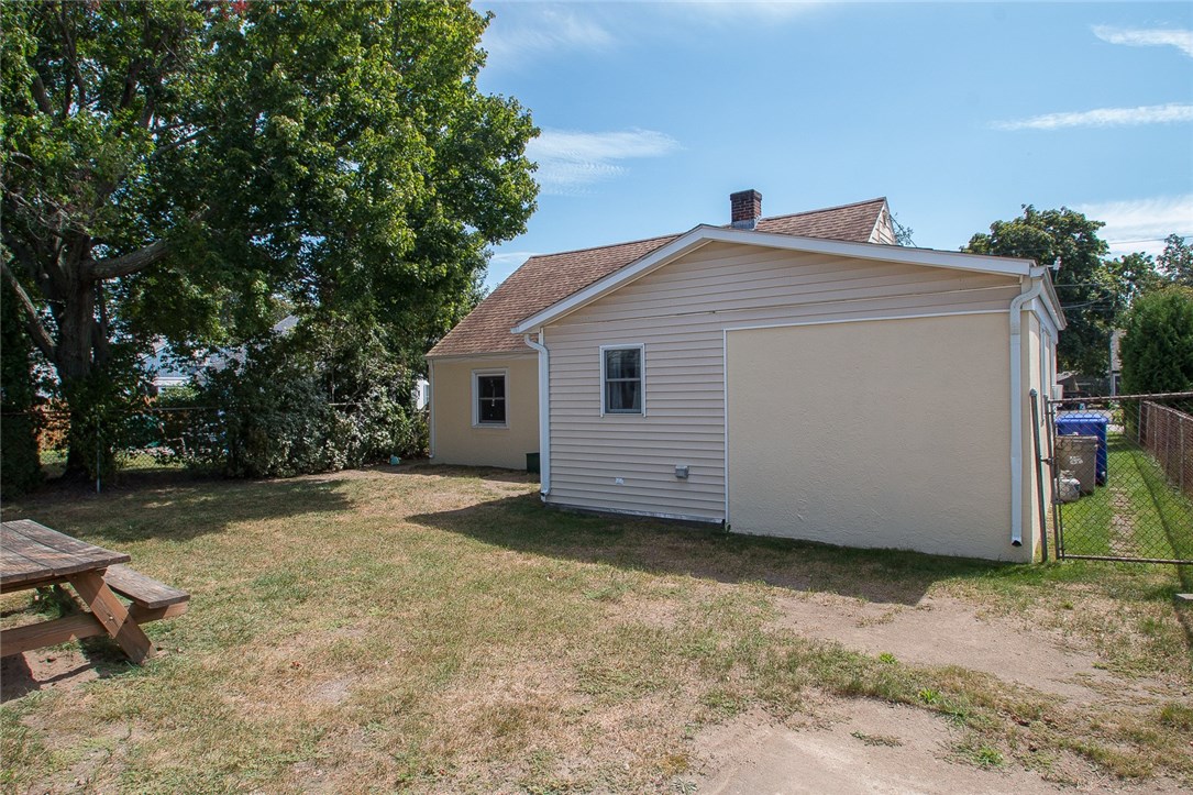 14 Nimitz Road East Providence, RI 02916 - Photo 20 of 20 Gallery Image 20