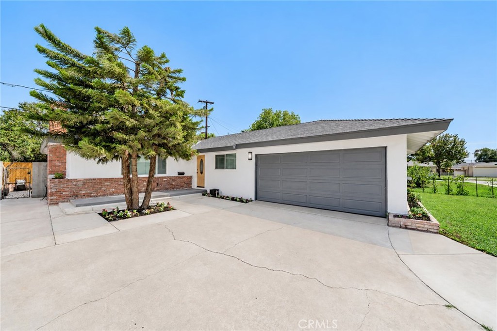 6458 Rhonda Road Riverside, CA 92504 - Photo 3 of 30 Gallery Image 3