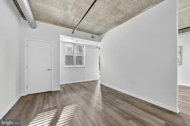 $2,700 | 1300 N Street Northwest, Unit 18, Washington, DC 20005