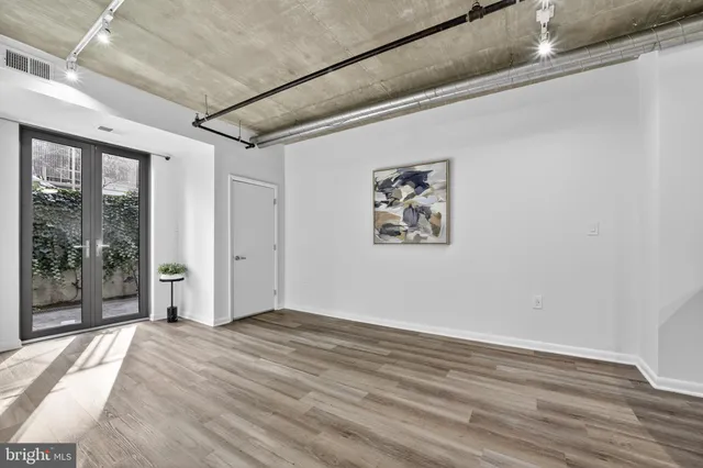 $2,700 | 1300 N Street Northwest, Unit 18, Washington, DC 20005