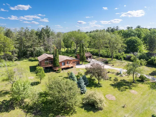 $545,000 | 520 Cemetery Road, Mantorville, MN 55955