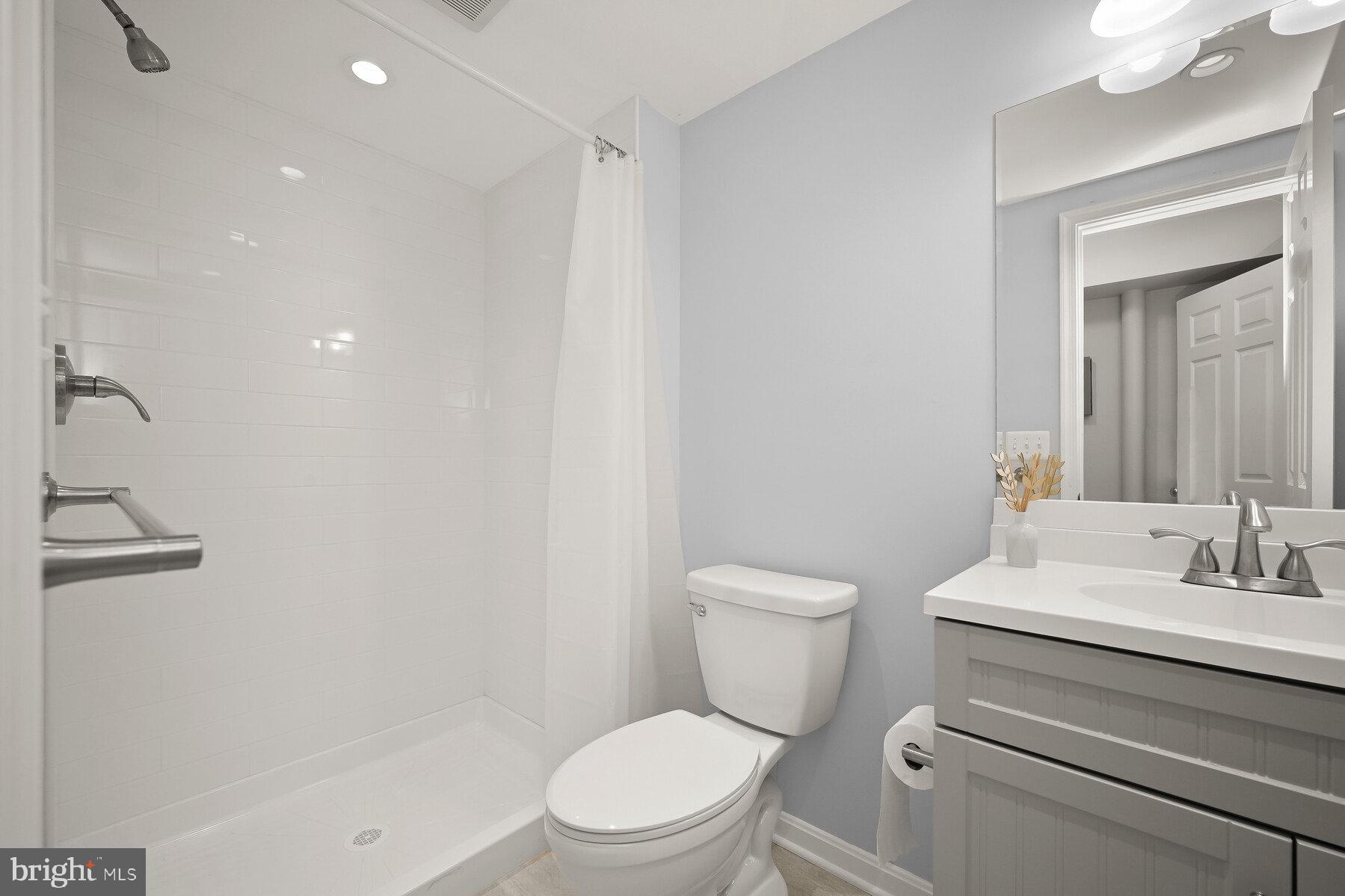 4255 Fordham Road Northwest Washington, DC 20016 - Photo 23 of 27