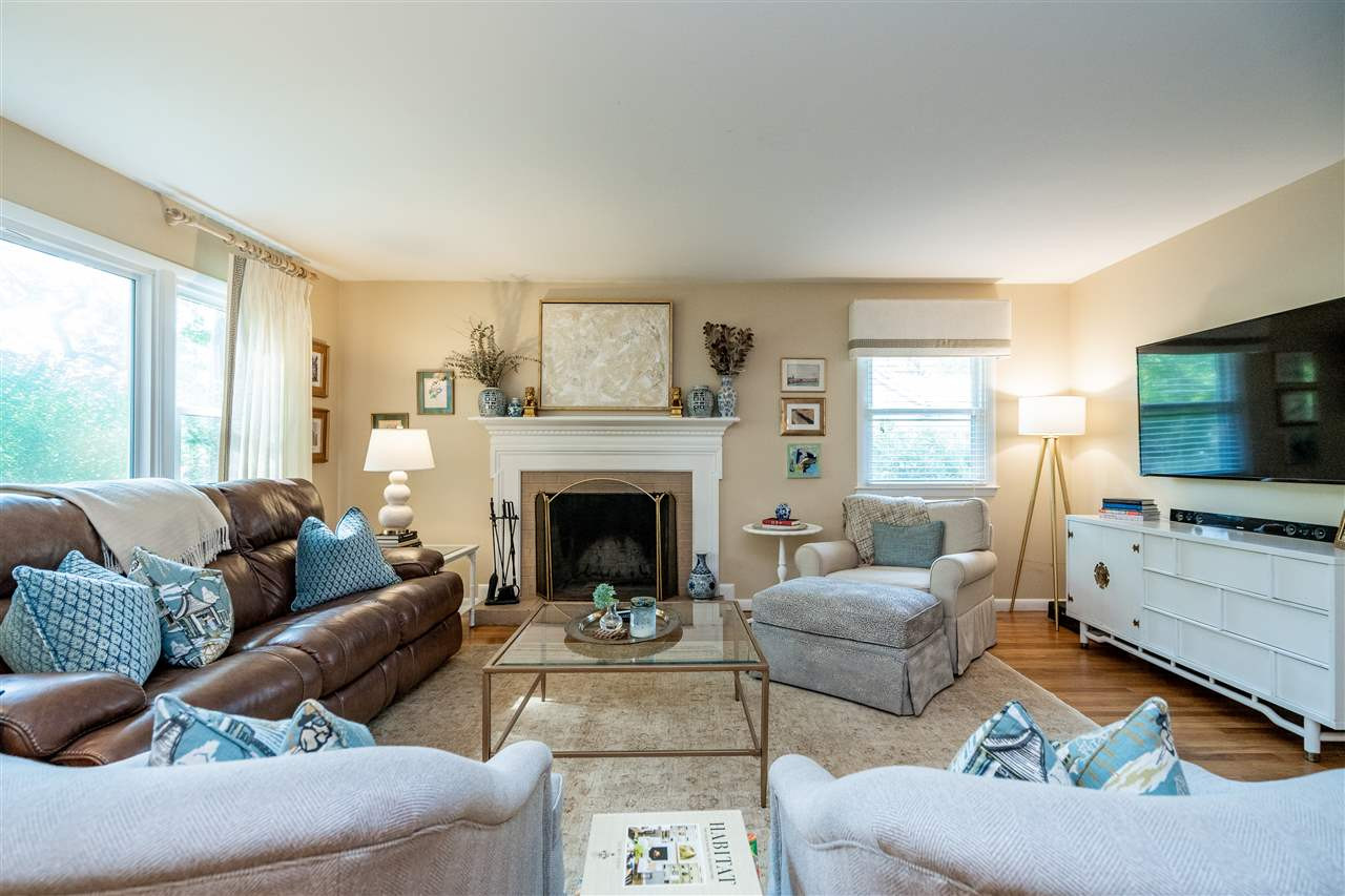 4824 Latimer Road Raleigh, NC 27609 - Photo 5 of 24 Photo 5