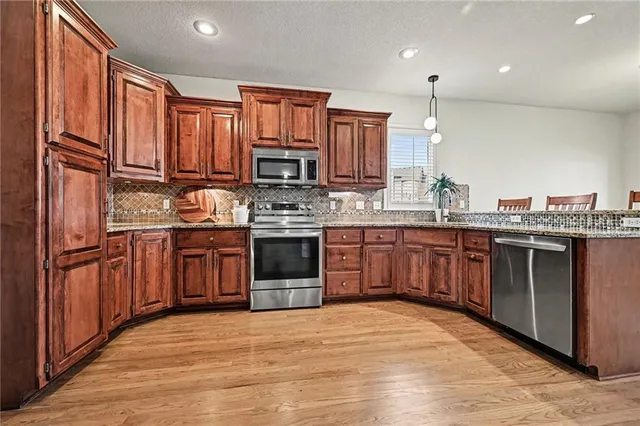 $585,000 | 3816 Northeast 94th Terrace, Kansas City, MO 64156