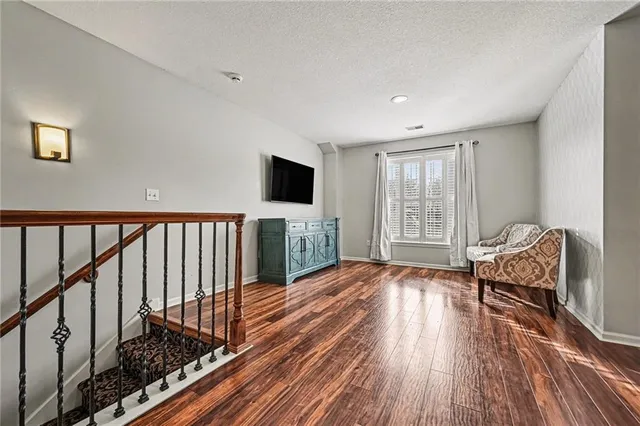 $585,000 | 3816 Northeast 94th Terrace, Kansas City, MO 64156