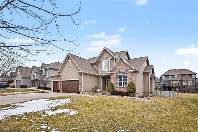 $585,000 | 3816 Northeast 94th Terrace, Kansas City, MO 64156