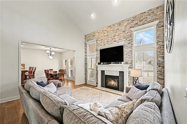 $585,000 | 3816 Northeast 94th Terrace, Kansas City, MO 64156