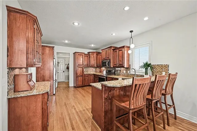 $585,000 | 3816 Northeast 94th Terrace, Kansas City, MO 64156