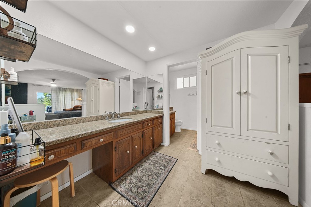 17007 Ranchero Road Riverside, CA 92504 - Photo 21 of 39