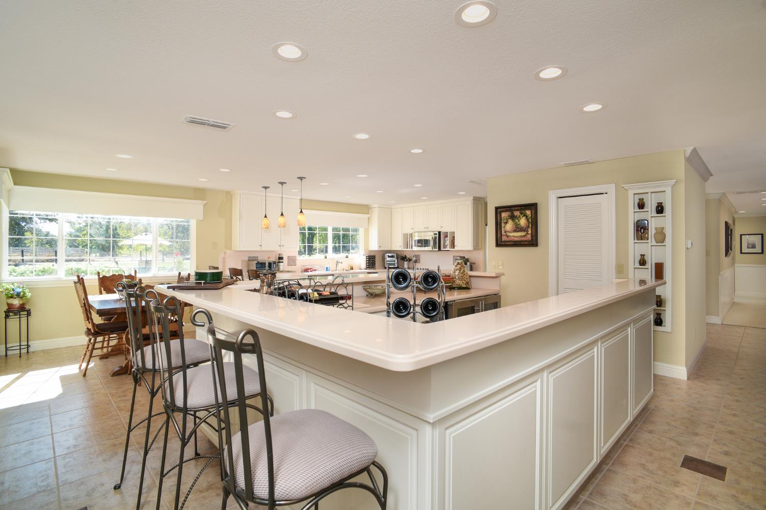 8720 Tavernor Road Wilton, CA 95693 - Photo 16 of 70