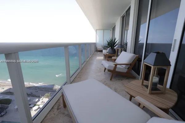 $8,500 | 1830 South Ocean Drive, Unit 2011, Hallandale Beach, FL 33009