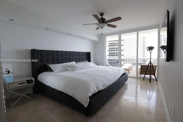 $8,500 | 1830 South Ocean Drive, Unit 2011, Hallandale Beach, FL 33009