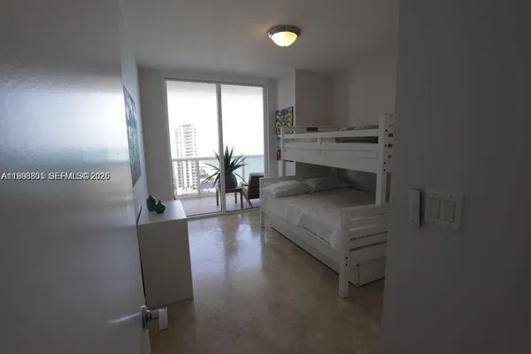 $8,500 | 1830 South Ocean Drive, Unit 2011, Hallandale Beach, FL 33009