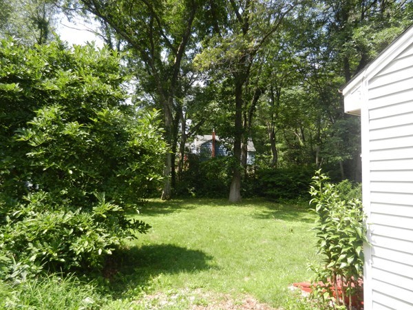 32 Hamilton Terrace Georgetown, MA 01833 - Photo 11 of 13 Gallery Image 11