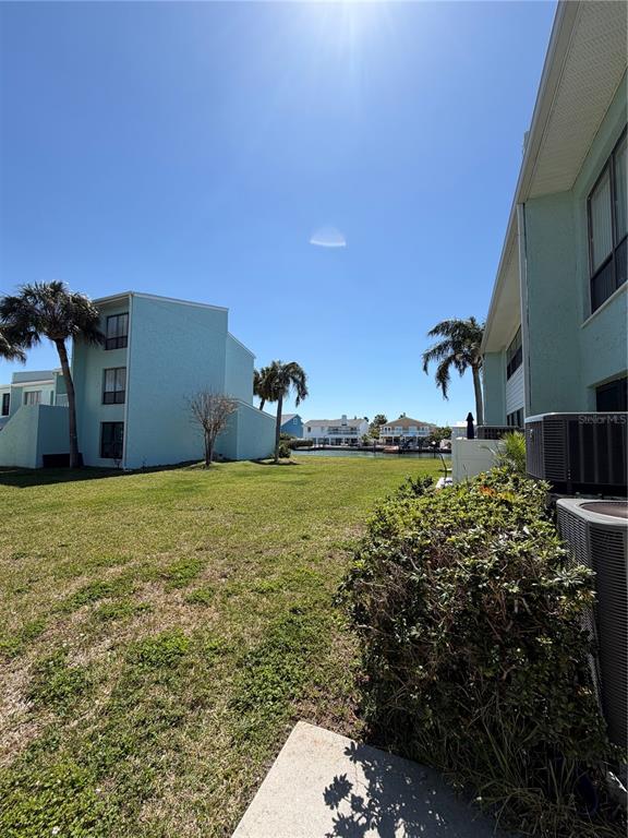 1 Windrush Boulevard, Unit 93 Indian Rocks Beach, FL 33785 - Photo 23 of 39