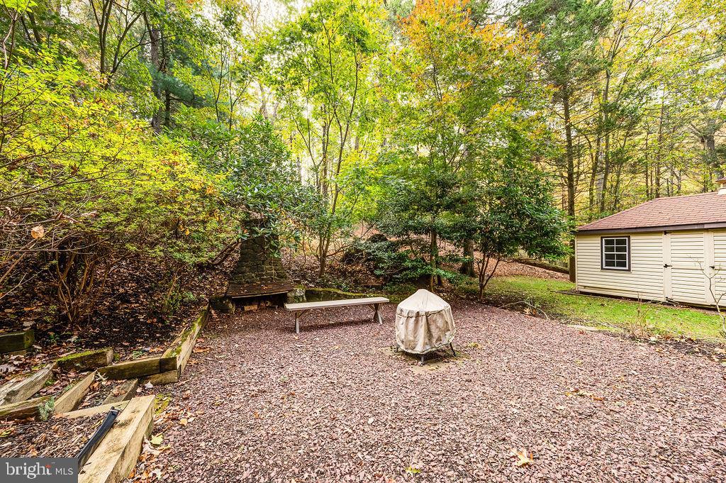 199 Deer Hill Lane Reading, PA 19607 - Photo 58 of 65 a view of a house with backyard and sitting area