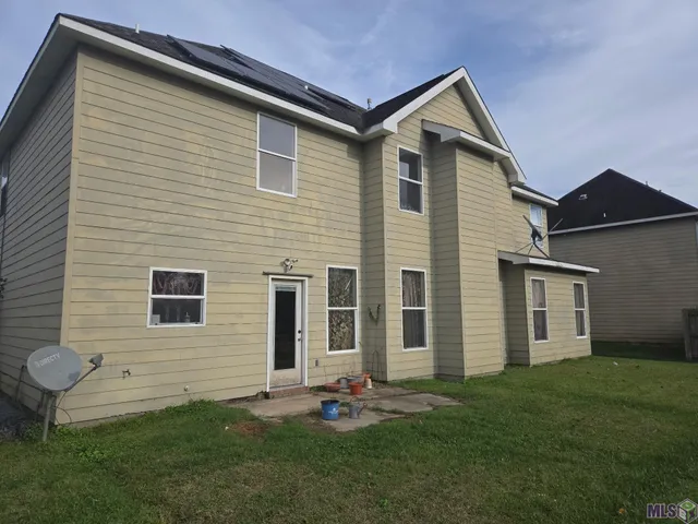 $290,000 | 37035 Murphy Webb Avenue, Prairieville, LA 70769