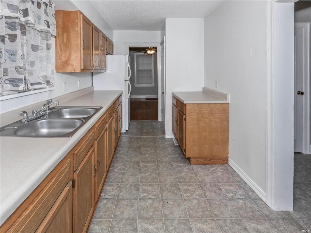 857 St Louis Road Collinsville, IL 62234 - Photo 14 of 48 Gallery Image 14