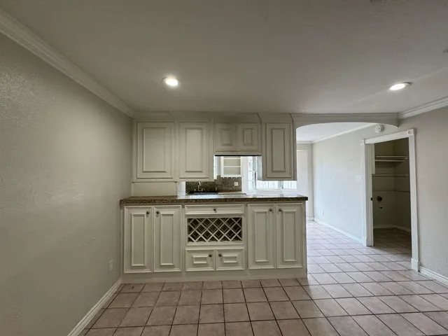 $292,499 | 11111 Sagecrest Lane, Houston, TX 77089