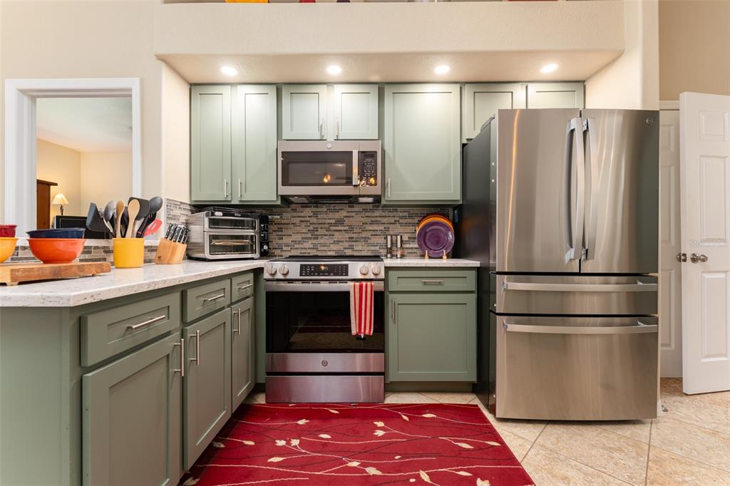 8214 Revels Road Riverview, FL 33569 - Photo 16 of 86