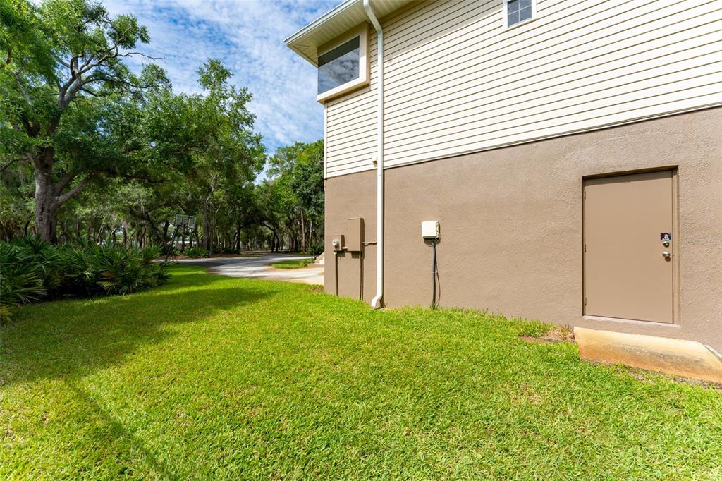 8214 Revels Road Riverview, FL 33569 - Photo 74 of 86