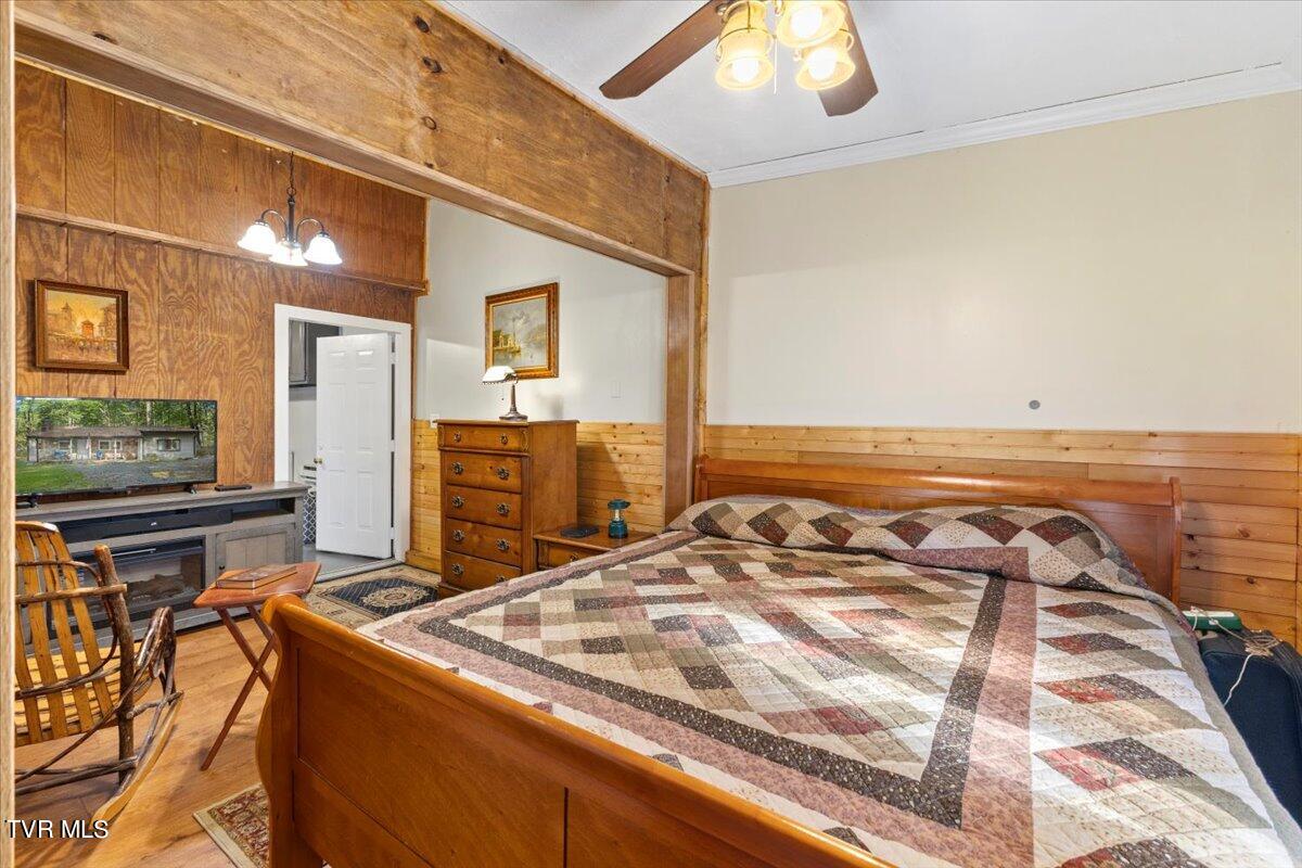 392 Government Road Bristol, TN 37620 - Photo 29 of 46 35-128A1043