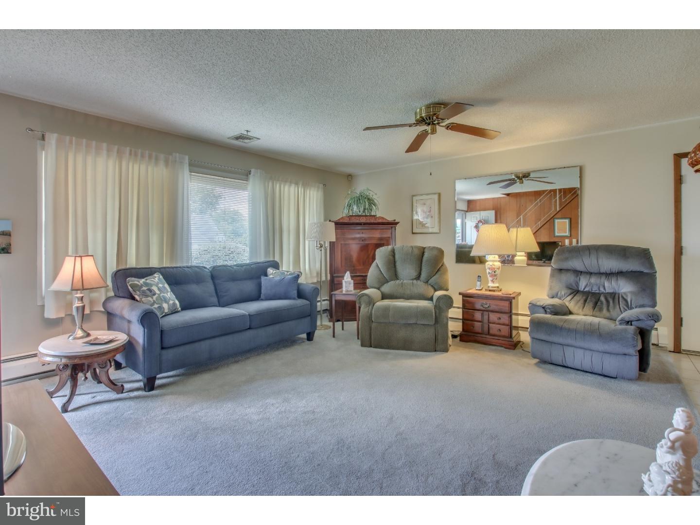 34 Quail Road Levittown, PA 19057 - Photo 7 of 25 Gallery Image 7