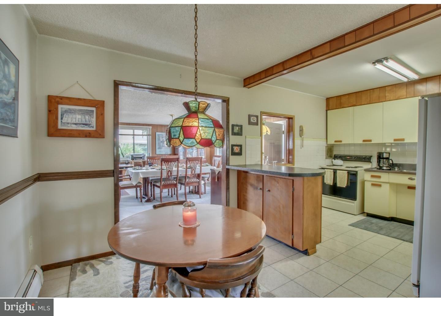 34 Quail Road Levittown, PA 19057 - Photo 10 of 25 Gallery Image 10