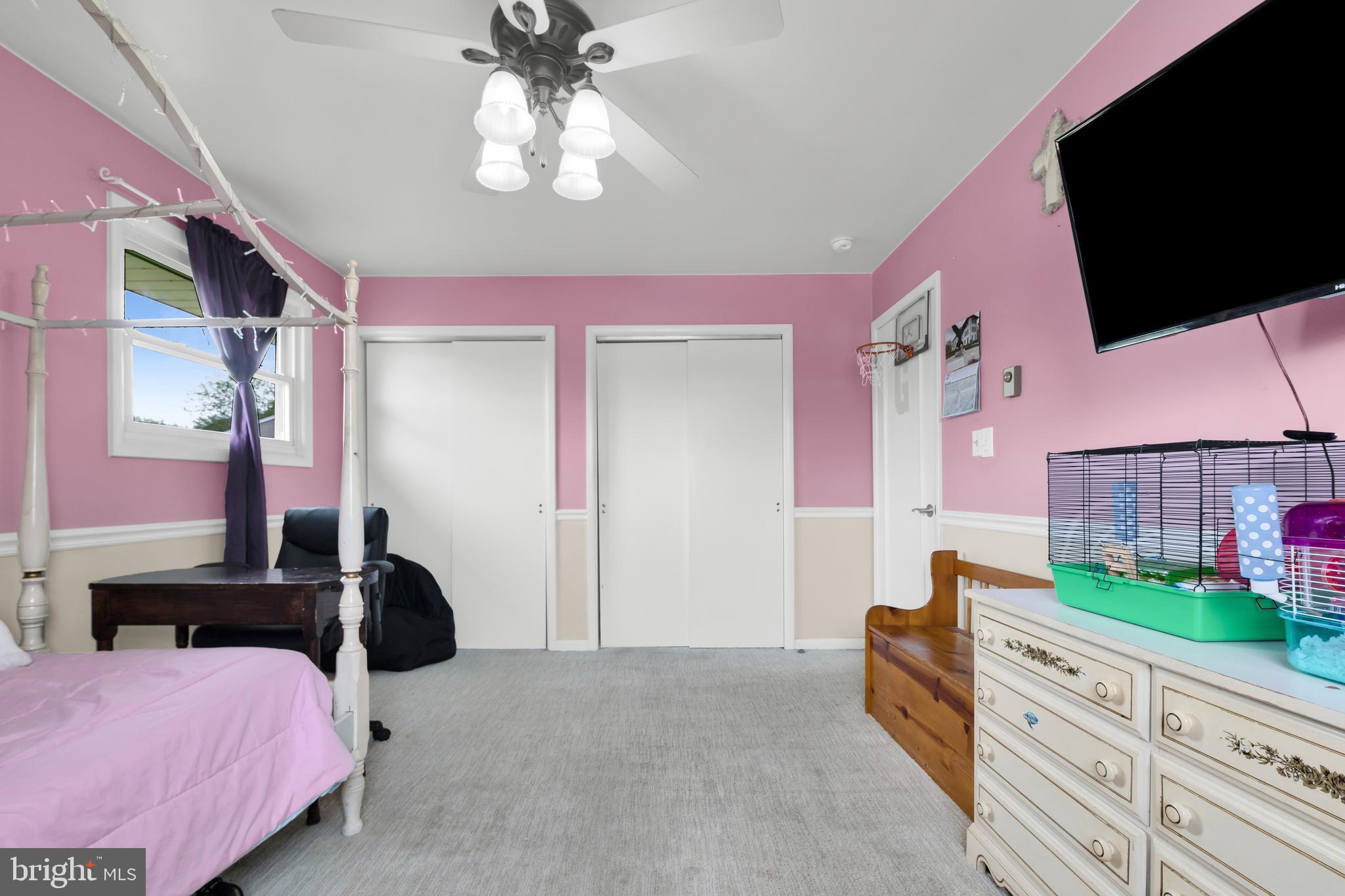 5257 Lanark Road Center Valley, PA 18034 - Photo 16 of 51 Gallery Image 16