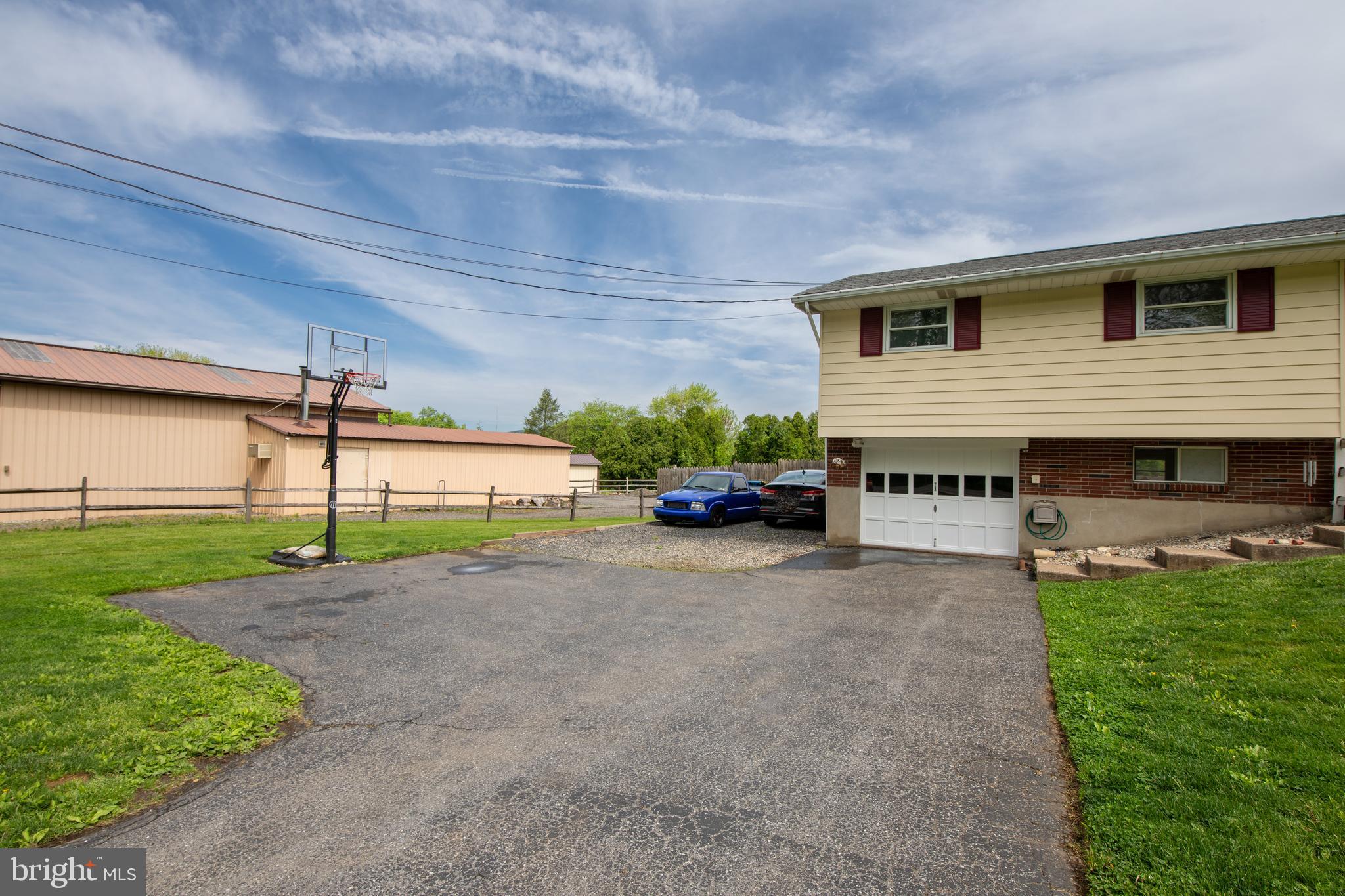 5257 Lanark Road Center Valley, PA 18034 - Photo 43 of 51 Gallery Image 43