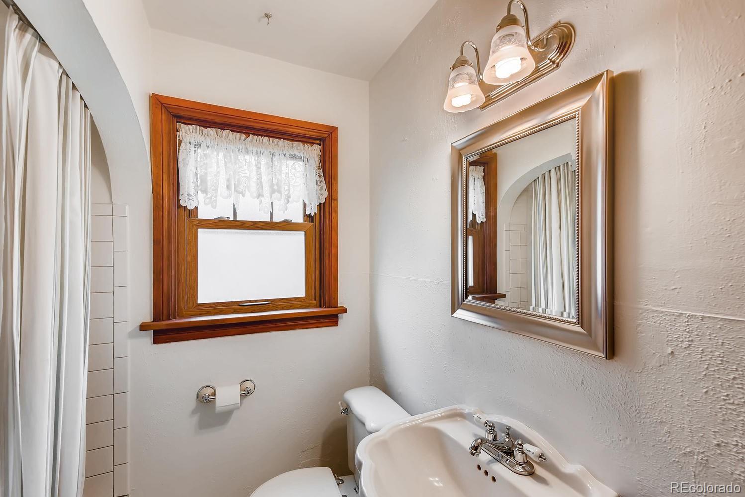 3535 Ames Street Wheat Ridge, CO 80212 - Photo 17 of 28 Gallery Image 17