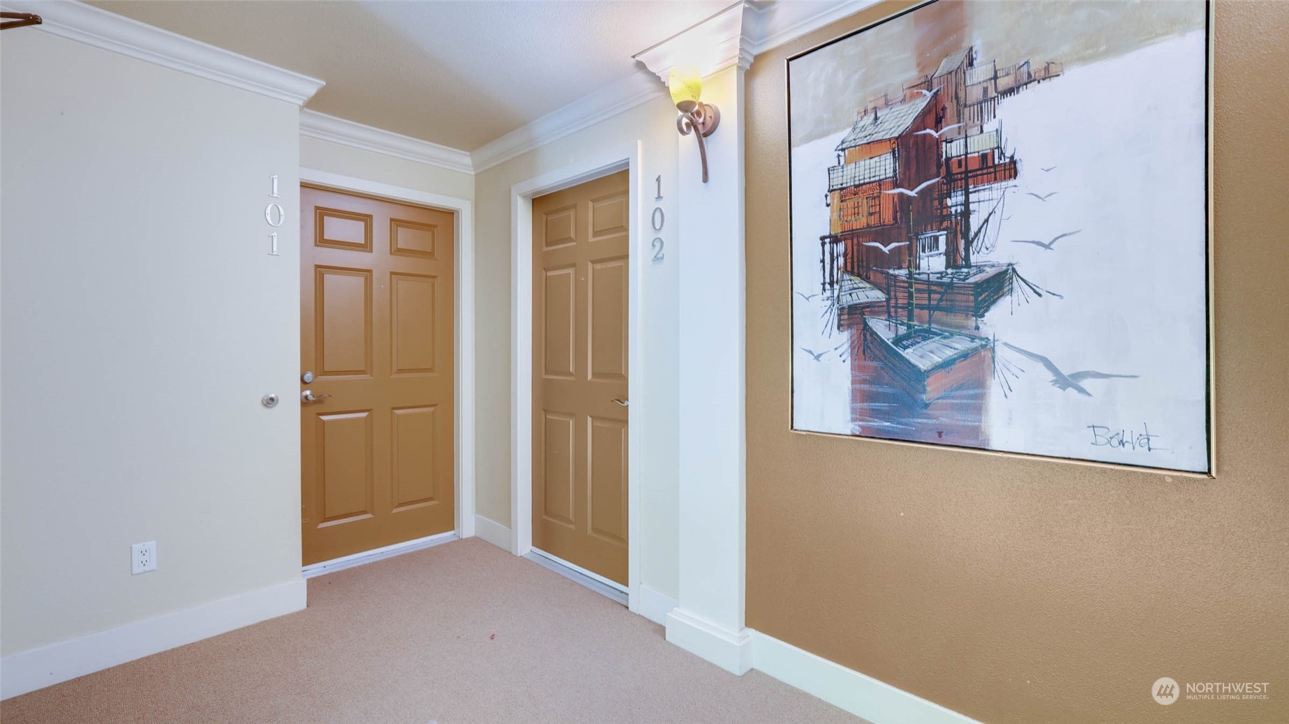2514 57th Avenue Southwest, Unit 102 Seattle, WA 98116 - Photo 3 of 18