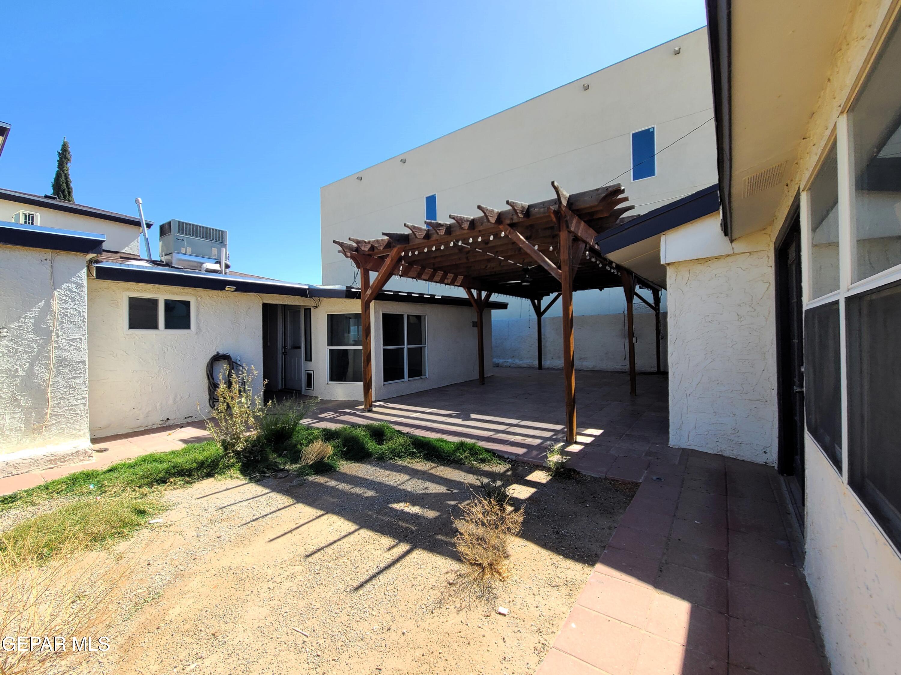 1714 Banker Road Canutillo, TX 79835 - Photo 55 of 78 Back pergola