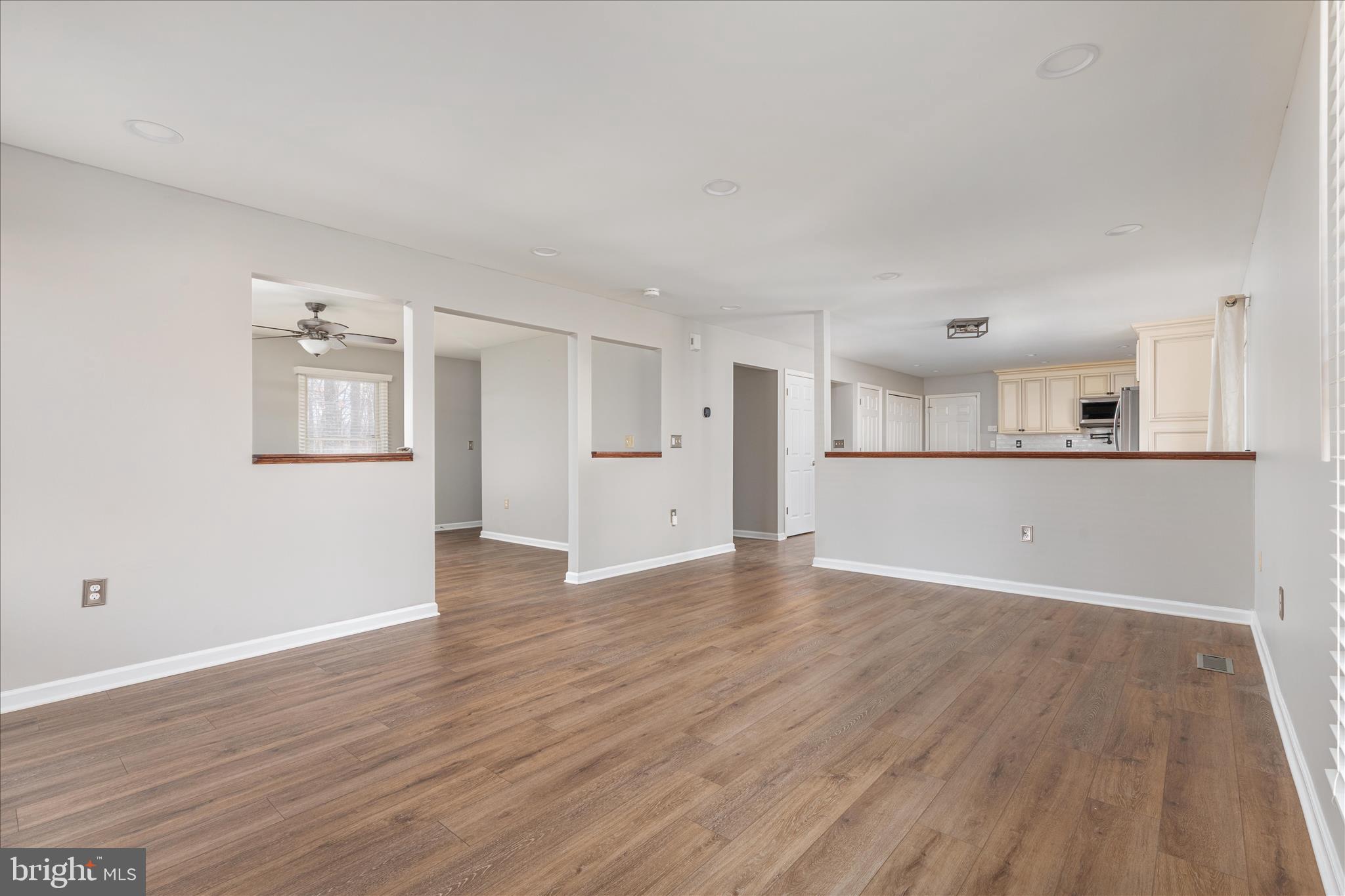 220 Oates Road Star Tannery, VA 22654 - Photo 17 of 67 LR adj family room