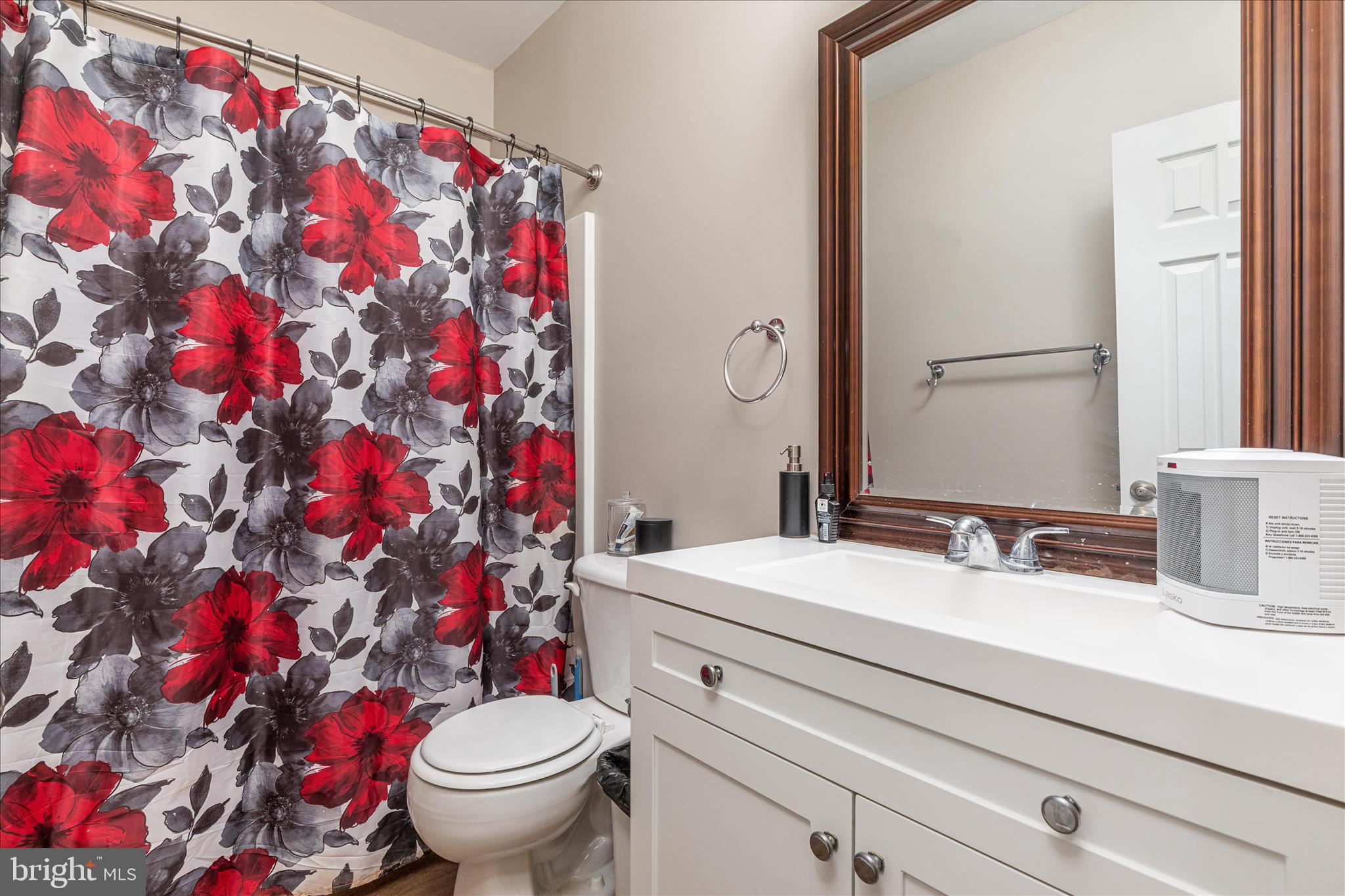 220 Oates Road Star Tannery, VA 22654 - Photo 41 of 67 Lower level Full bath