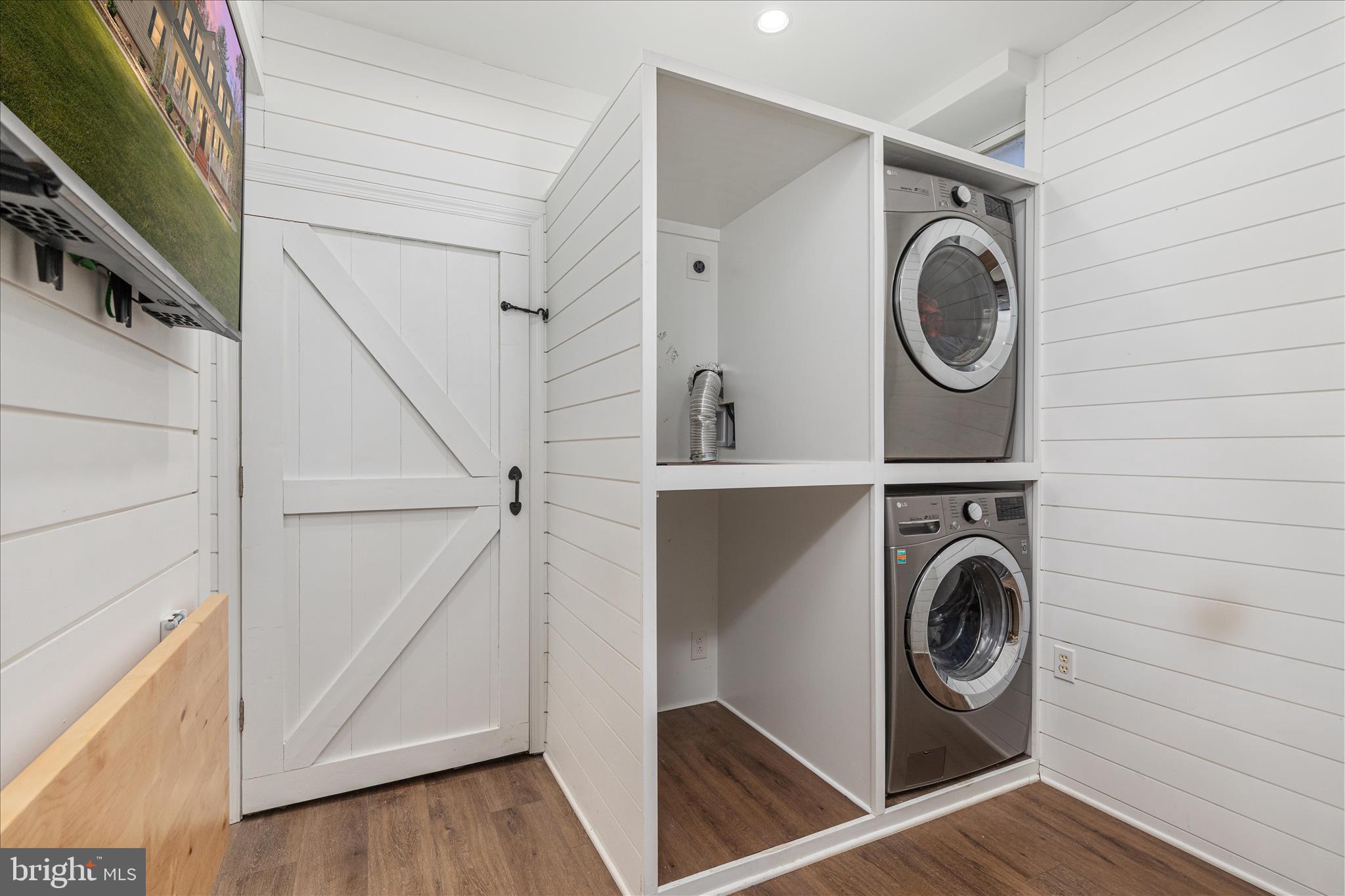 220 Oates Road Star Tannery, VA 22654 - Photo 42 of 67 Laundry w/dbl w/d space