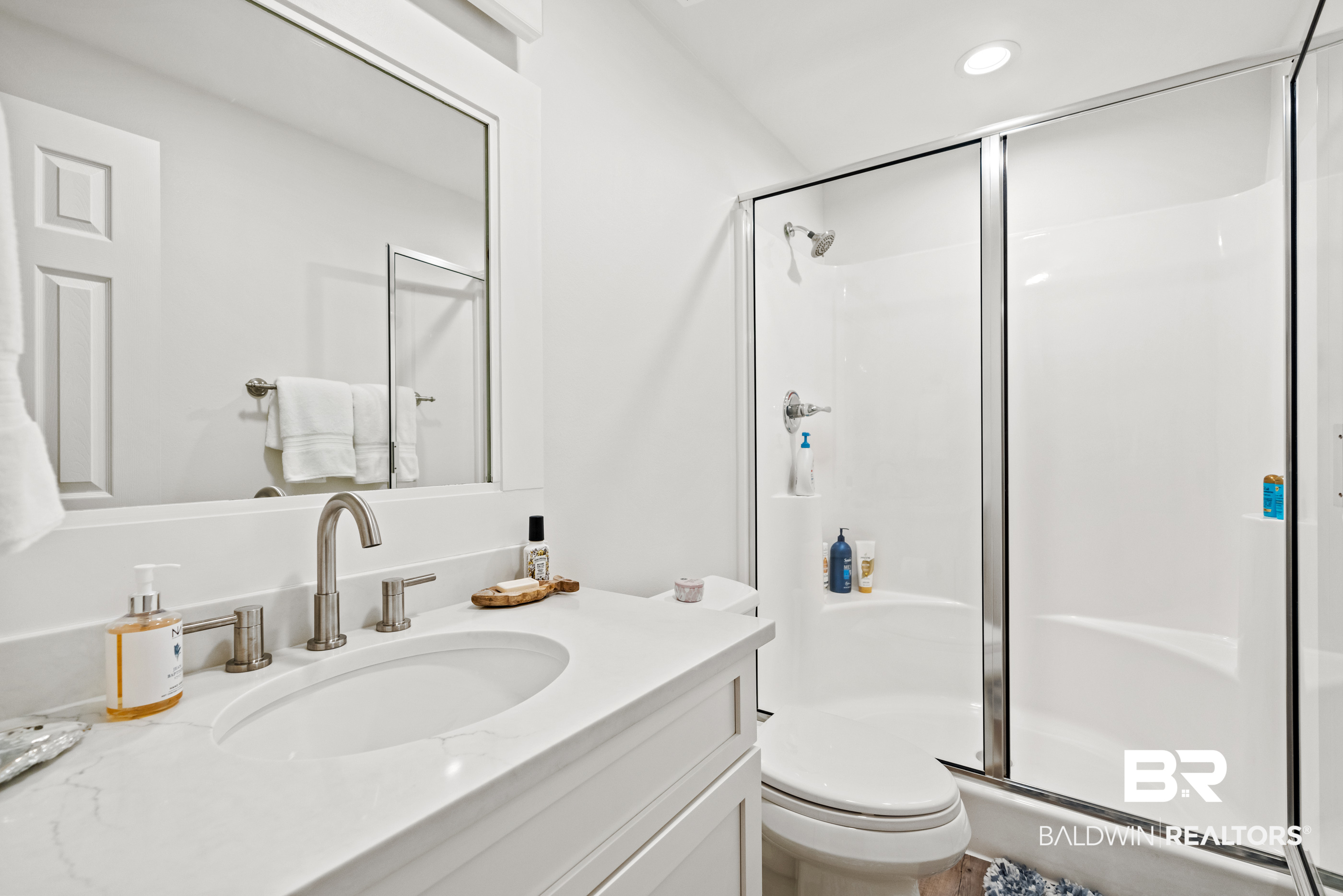 27580 Canal Road, Unit 1502 Orange Beach, AL 36561 - Photo 9 of 56 Bathroom 2