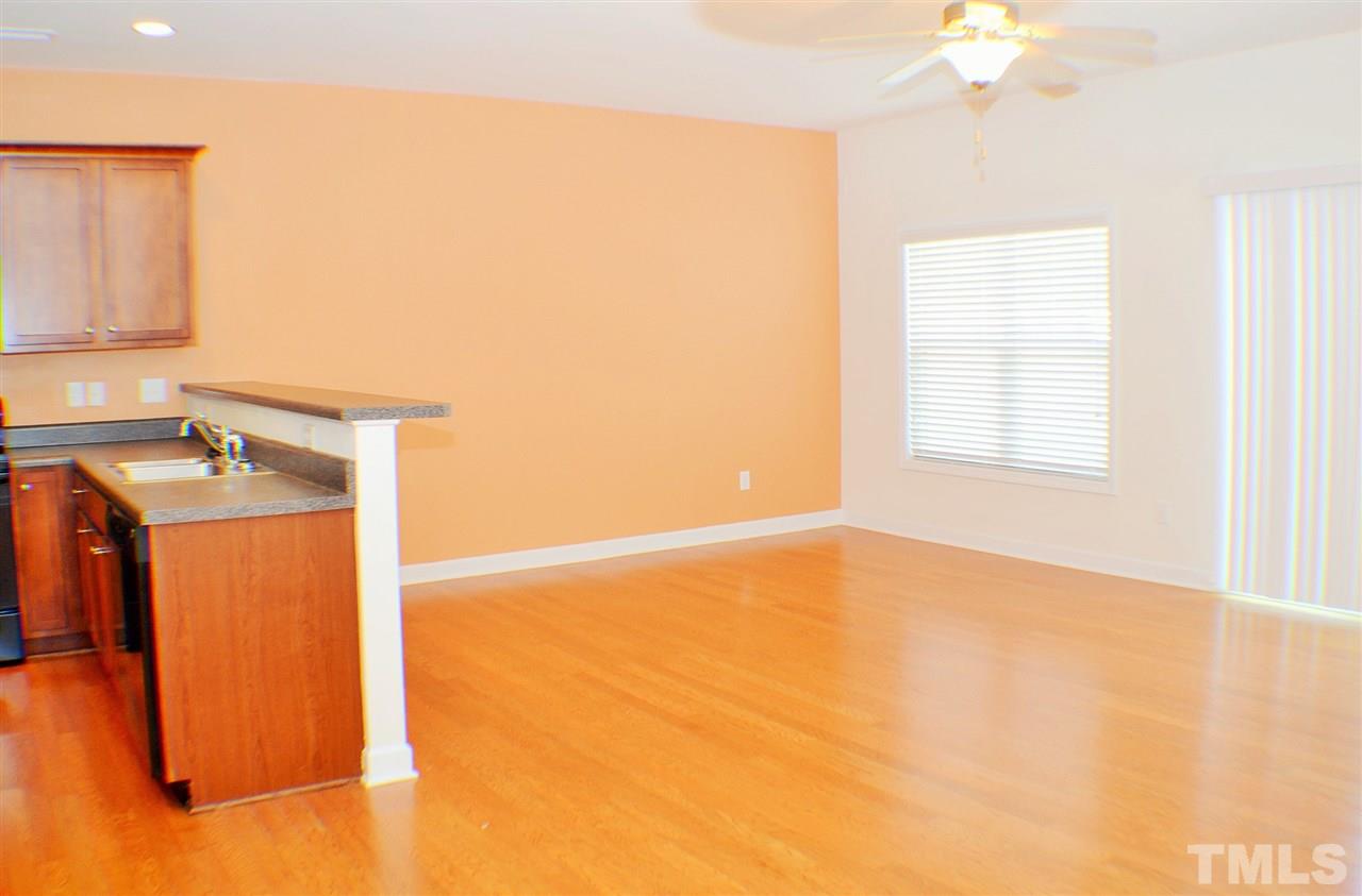 2532 Spring Oaks Way Raleigh, NC 27614 - Photo 3 of 13 Gallery Image 3